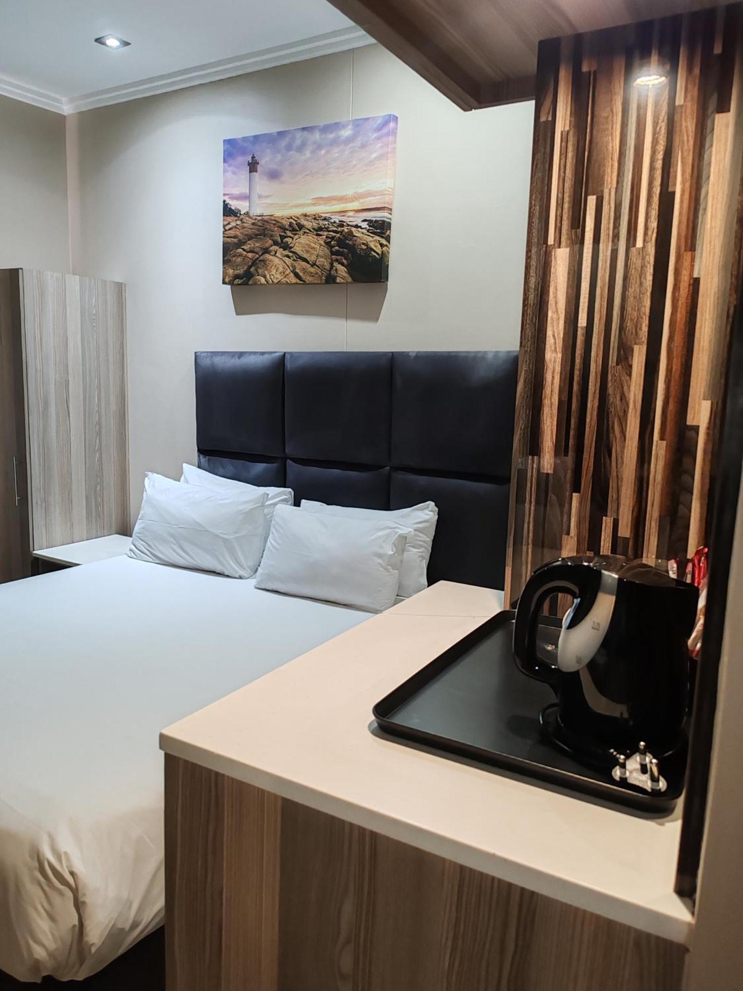 Regal Inn Umhlanga Gateway Durban Bagian luar foto